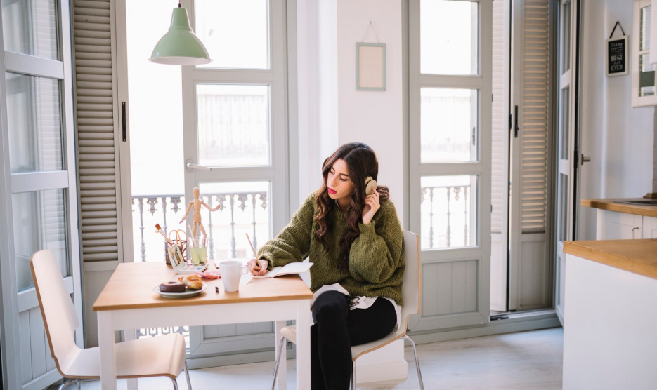 2026 Article 01 womanattable